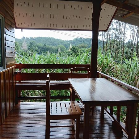 Cha Bungalow ヤオノイ島 エクステリア 写真