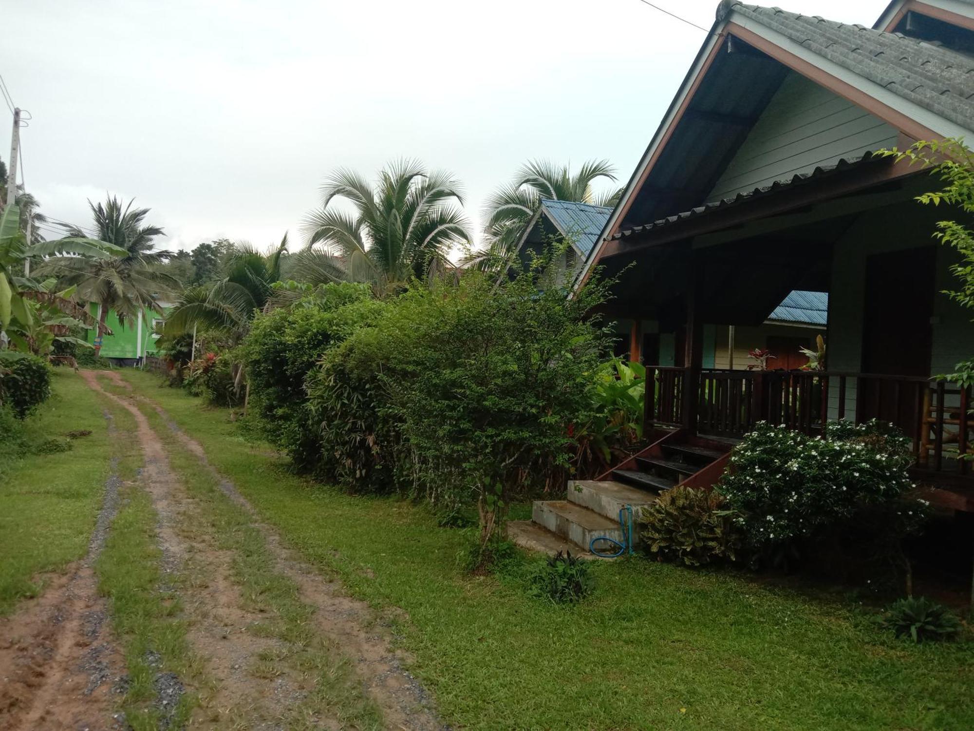 Cha Bungalow ヤオノイ島 エクステリア 写真
